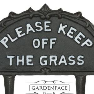 litinový zápich - keep of grass