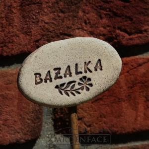 popisek k bylinkám na tyčku  bazalka