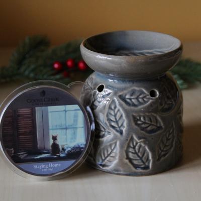 aromalampa dekor listu hnědá