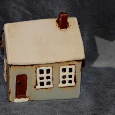 keramický domeček - svícen mint 14 cm 
